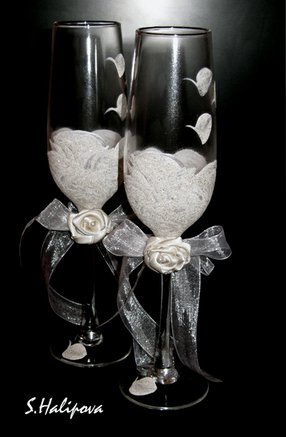 Sviatlana Khalipava Wedding glasses "Dancing Rose"